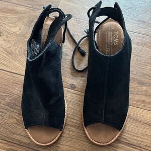 TOMS Black Suede Peep-Toe Lace-Up Sandals